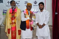 Living_Together_in_Peace-8